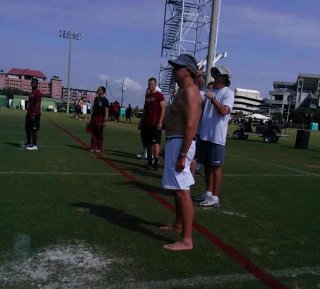 Illustration for article titled Football Must Be Here: Shirtless Steve Spurrier Is Making The Rounds